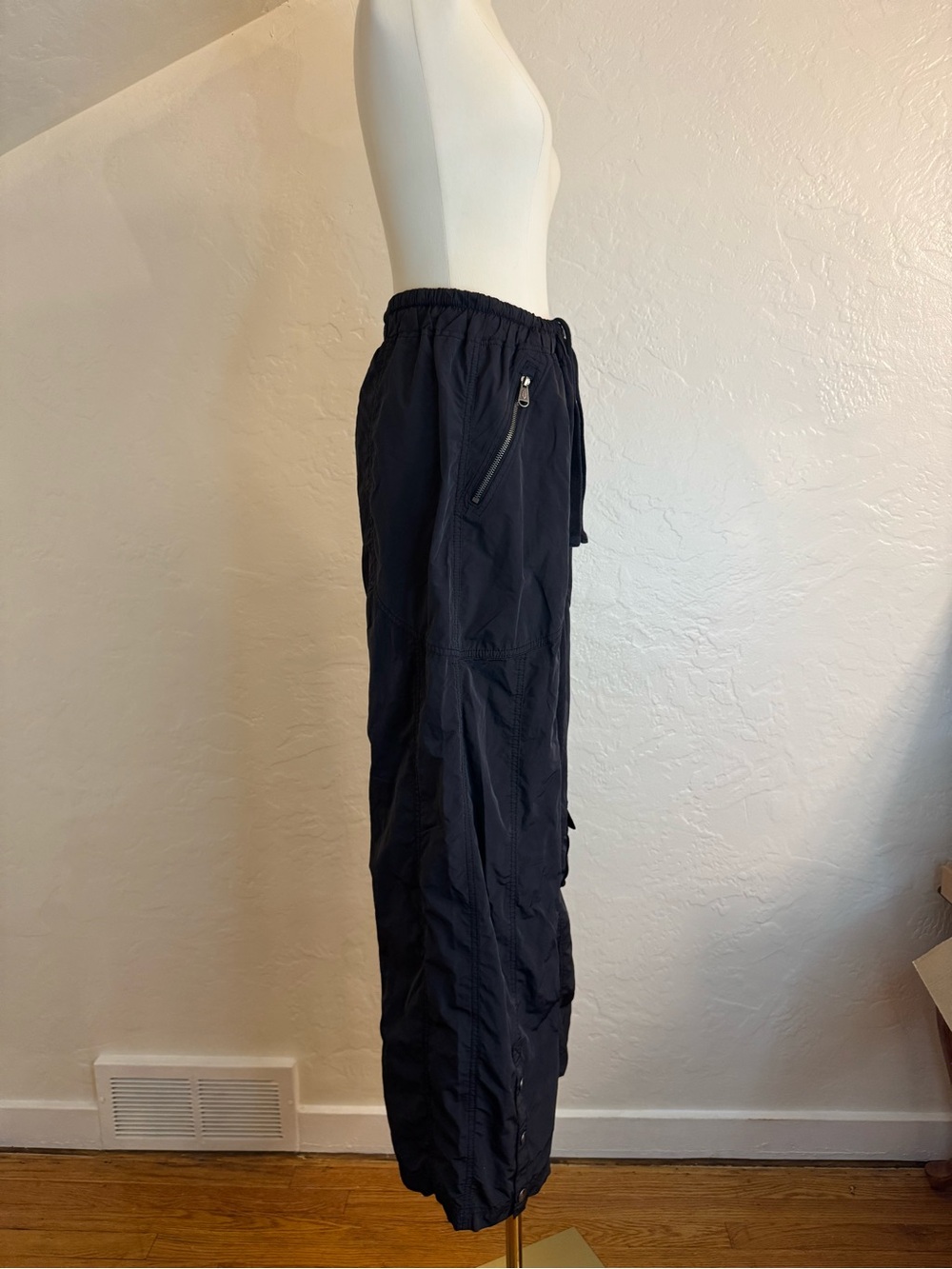 Free People Movement Black Wide-Leg Pants – Size M - Picture 3 of 16